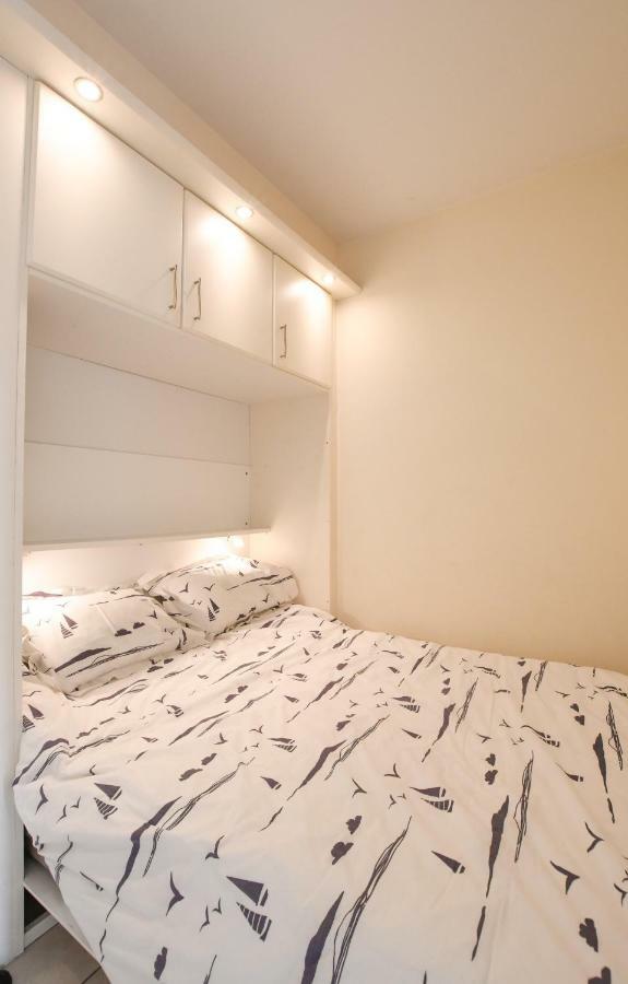 Appartement Zeezicht ออสเทนด์ ภายนอก รูปภาพ